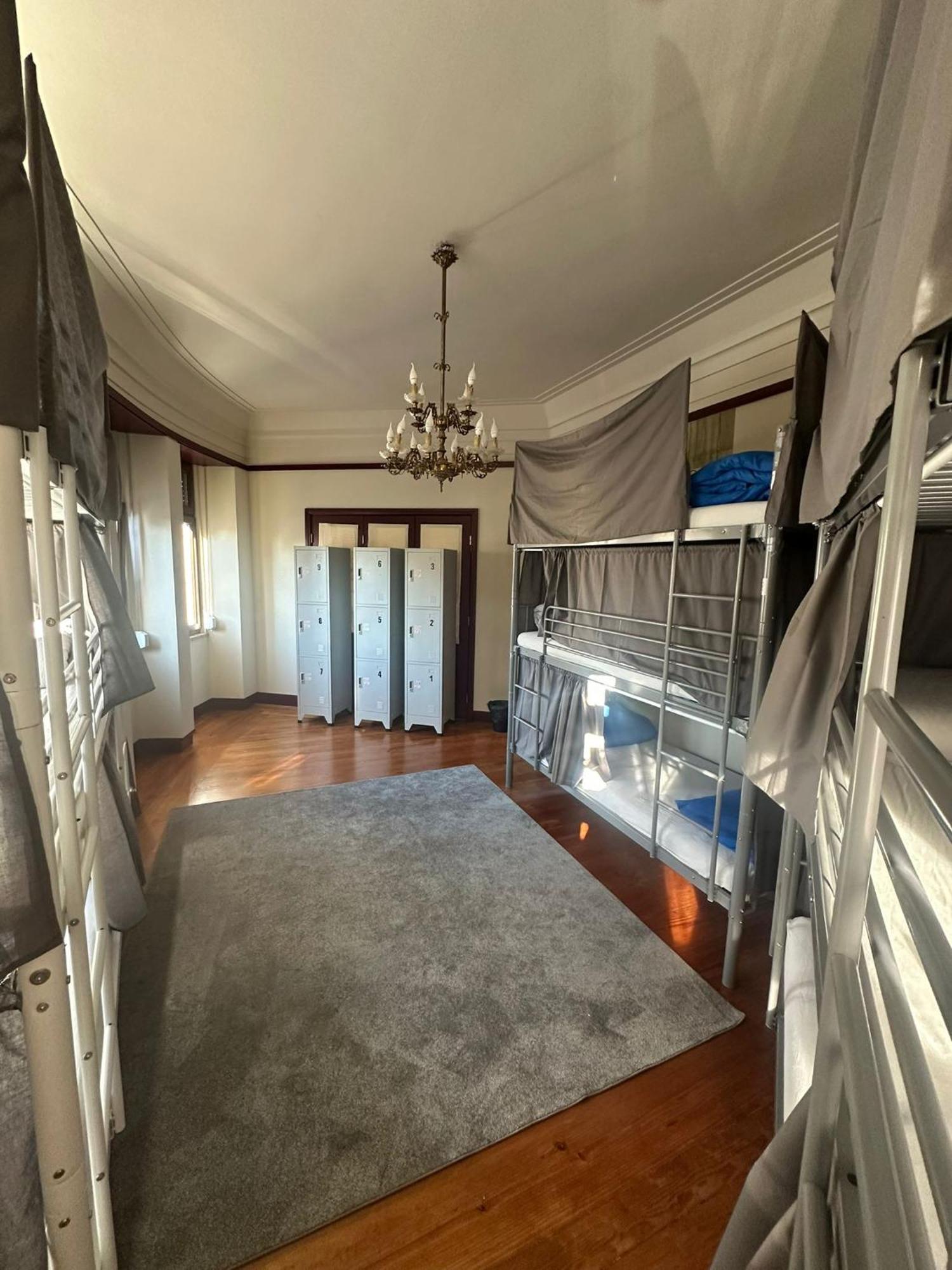 Easy Host Porto 호스텔 외부 사진