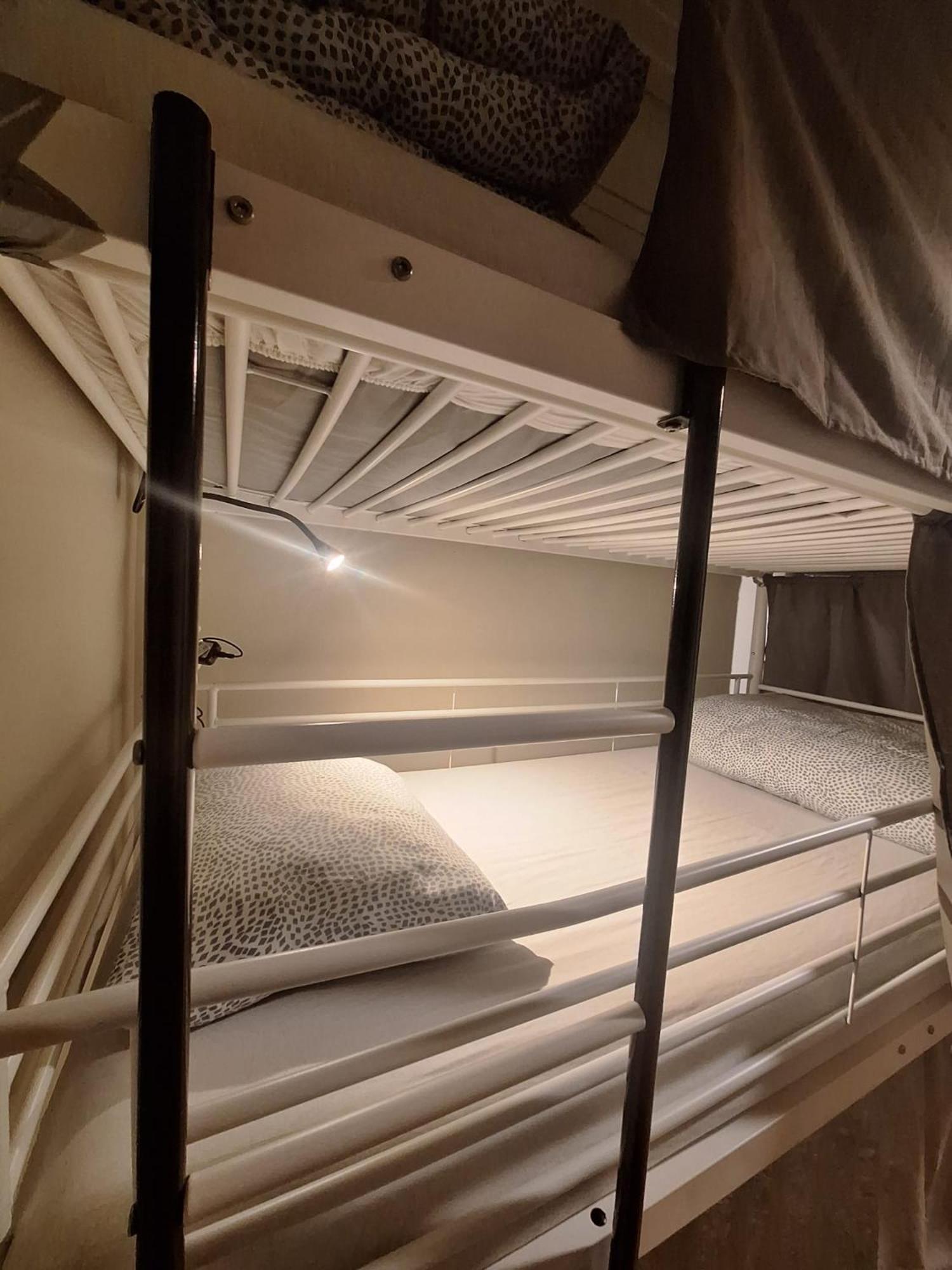 Easy Host Porto 호스텔 외부 사진