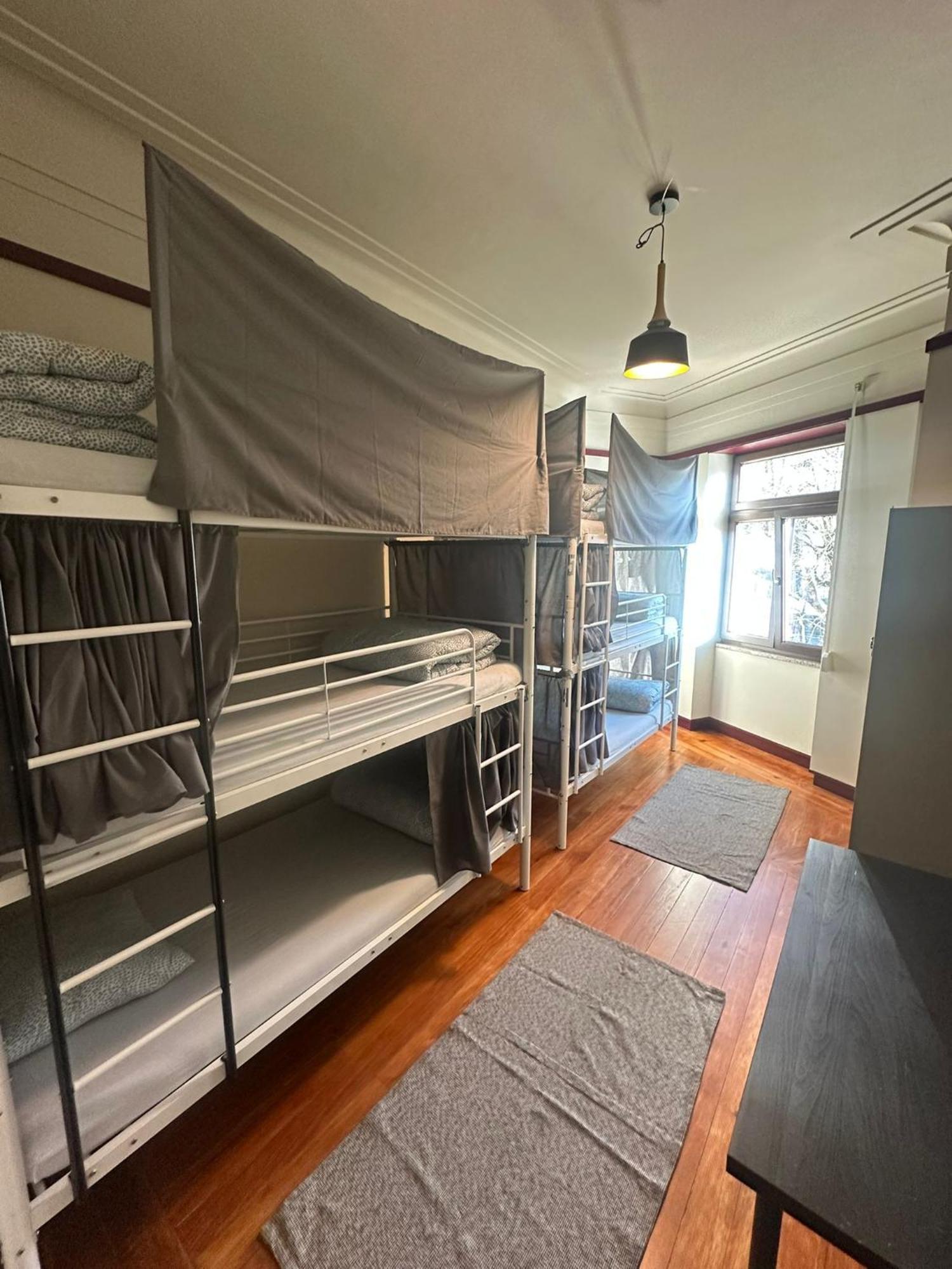 Easy Host Porto 호스텔 외부 사진